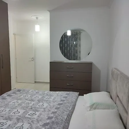 Apartment Luxury Fiori Di Bosco Tirana